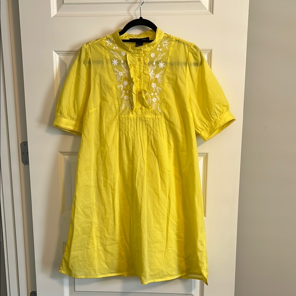 NWT French Connection Sunshine Yellow Dress with White Embroidery
